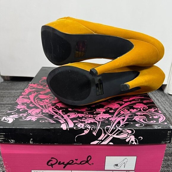 Qupid Penelope 47 Yellow Suede Ruched Platform Pumps. sz 6.5 - Picture 11 of 11
